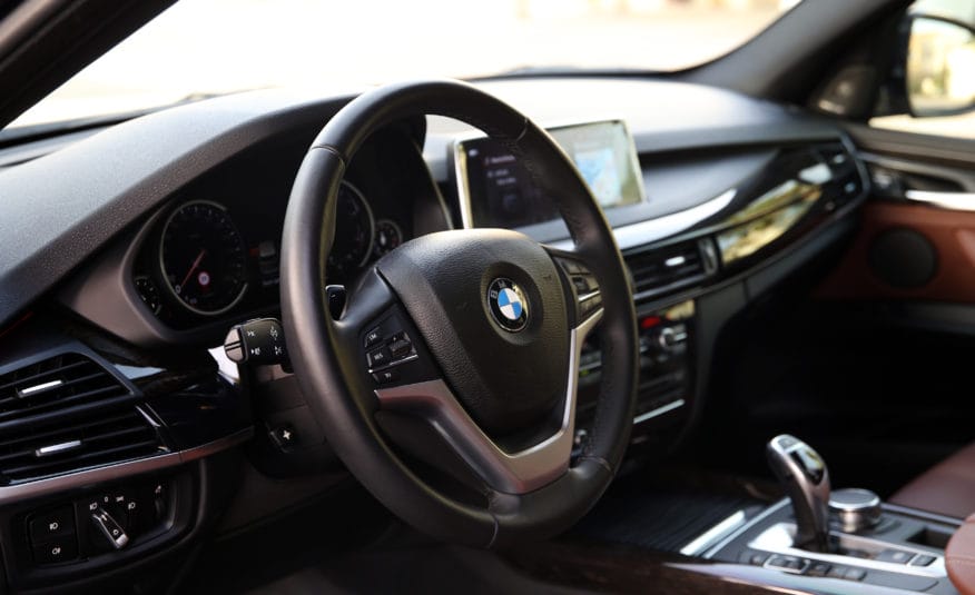 BMW X5 35i Experience-                AED 2,717/mo